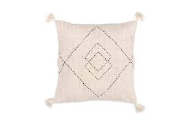 Kajala Cushion